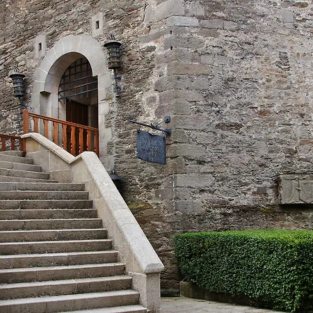 Hotel De 4*