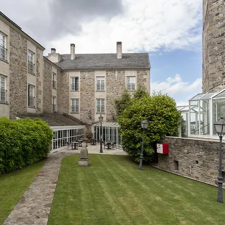 De 4* فيلالبا