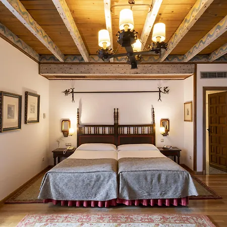 Ξενοδοχείο De 4*